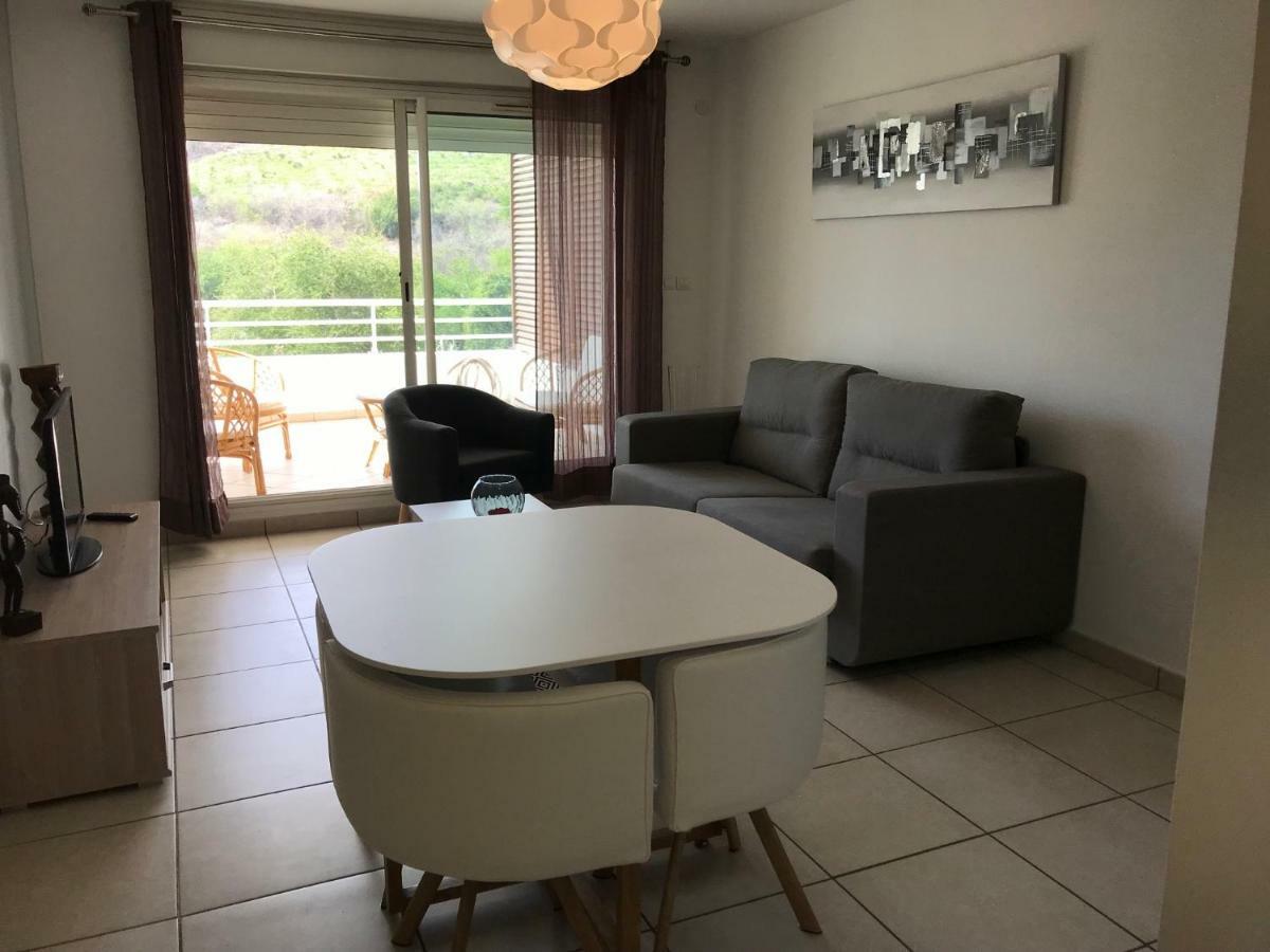 Meuble Homard Avec Jacuzzi Et Vue Mer Saint-Gilles-les-Bains Exterior photo